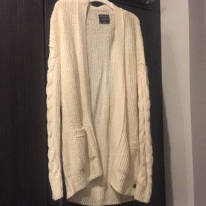 Abercrombie & Fitch cream cardigan